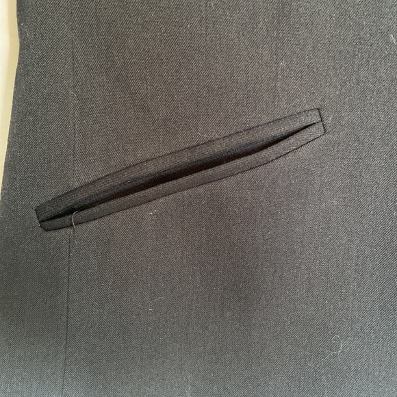 Classic black blazer, 3/4 length sleeves, worn a handful of times - Picture 3 of 5